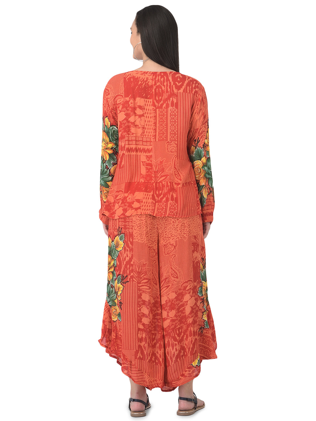 Women Floral Printed Top With Trousers
