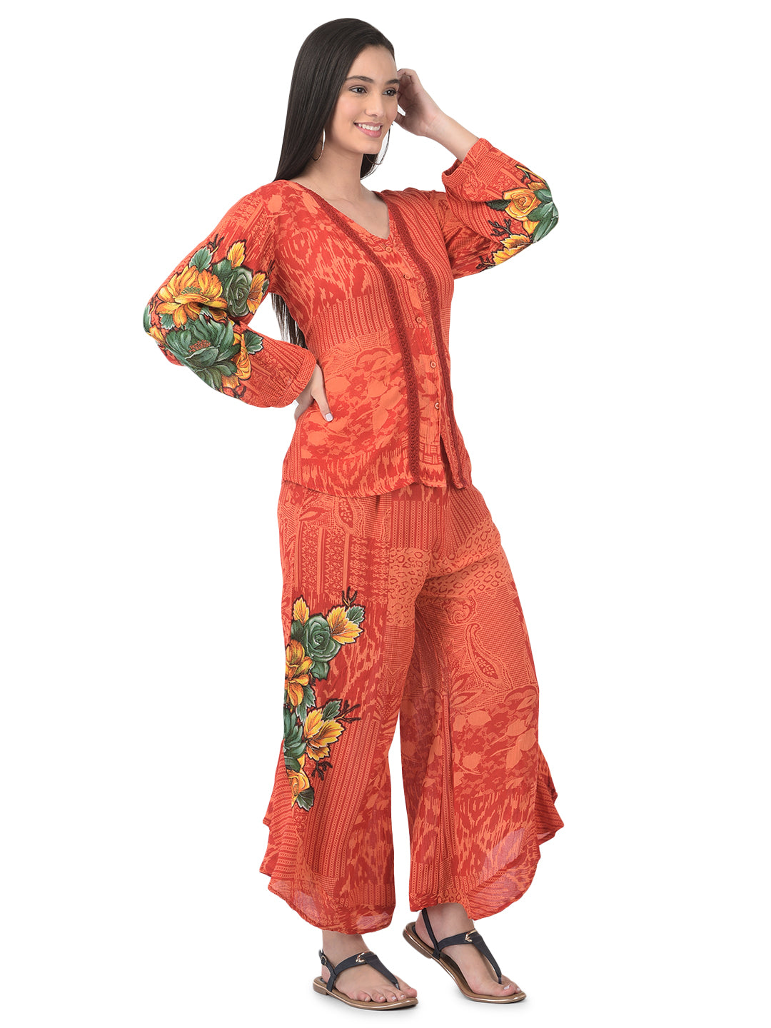 Women Floral Printed Top With Trousers