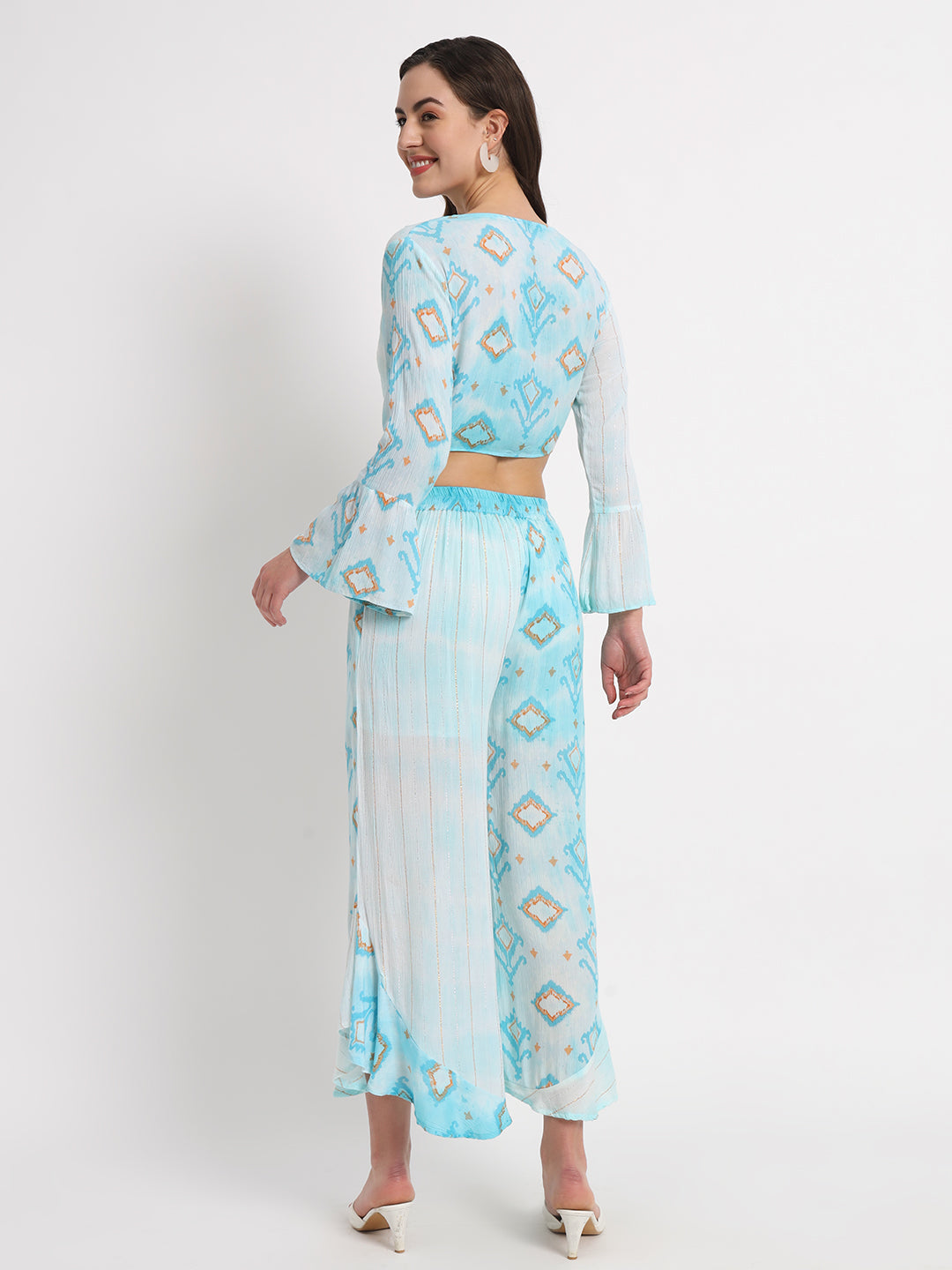 Printed V-Neck Crop Top With Mid-Rise Palazzos & Shrug Co-Ords Co-Ords