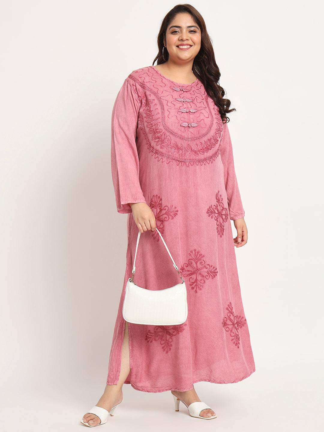 Plus Size Floral Embroidered Straight Kurta