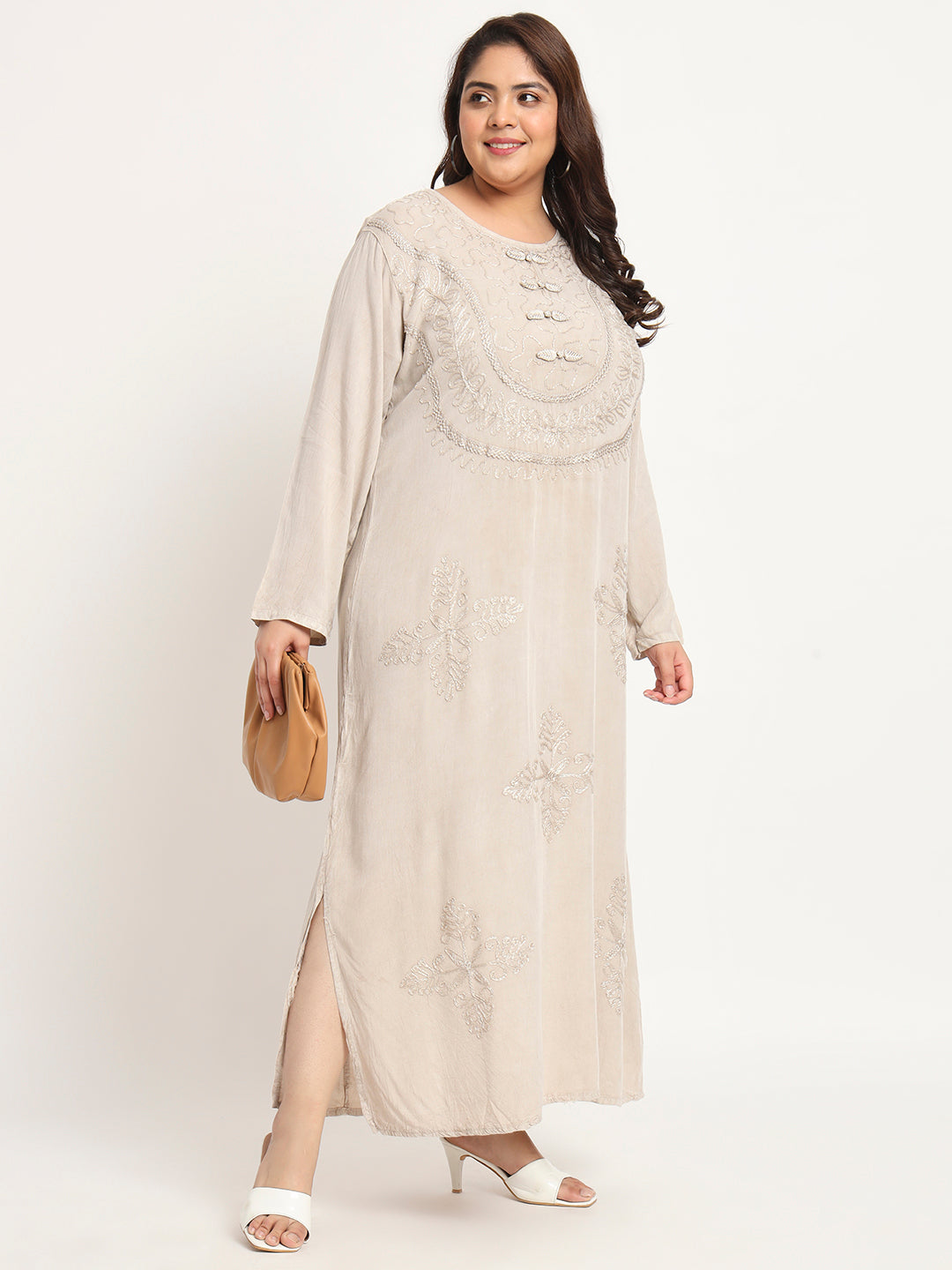 Plus Size Floral Embroidered Straight Kurta