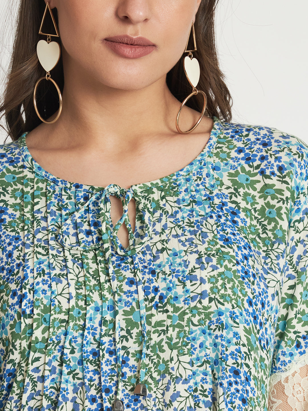 Floral Printed Tie-Up Neck Bell Sleeve Pleated Top