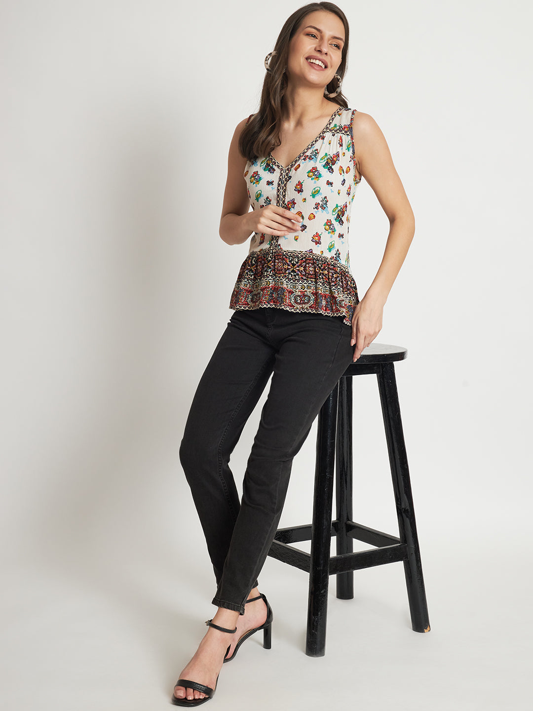 Floral Printed V-Neck Sleeveless Peplum Top