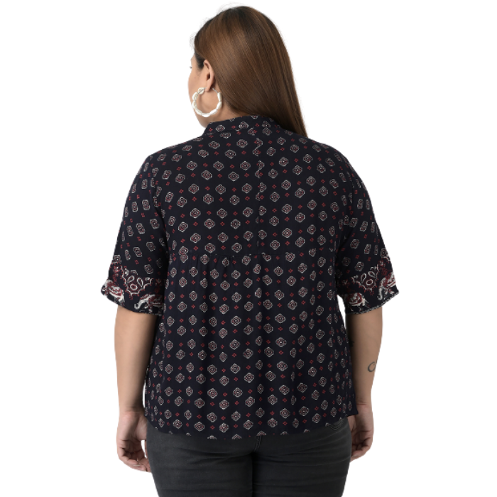 Women Plus Size Black Floral Print Mandarin Collar Top