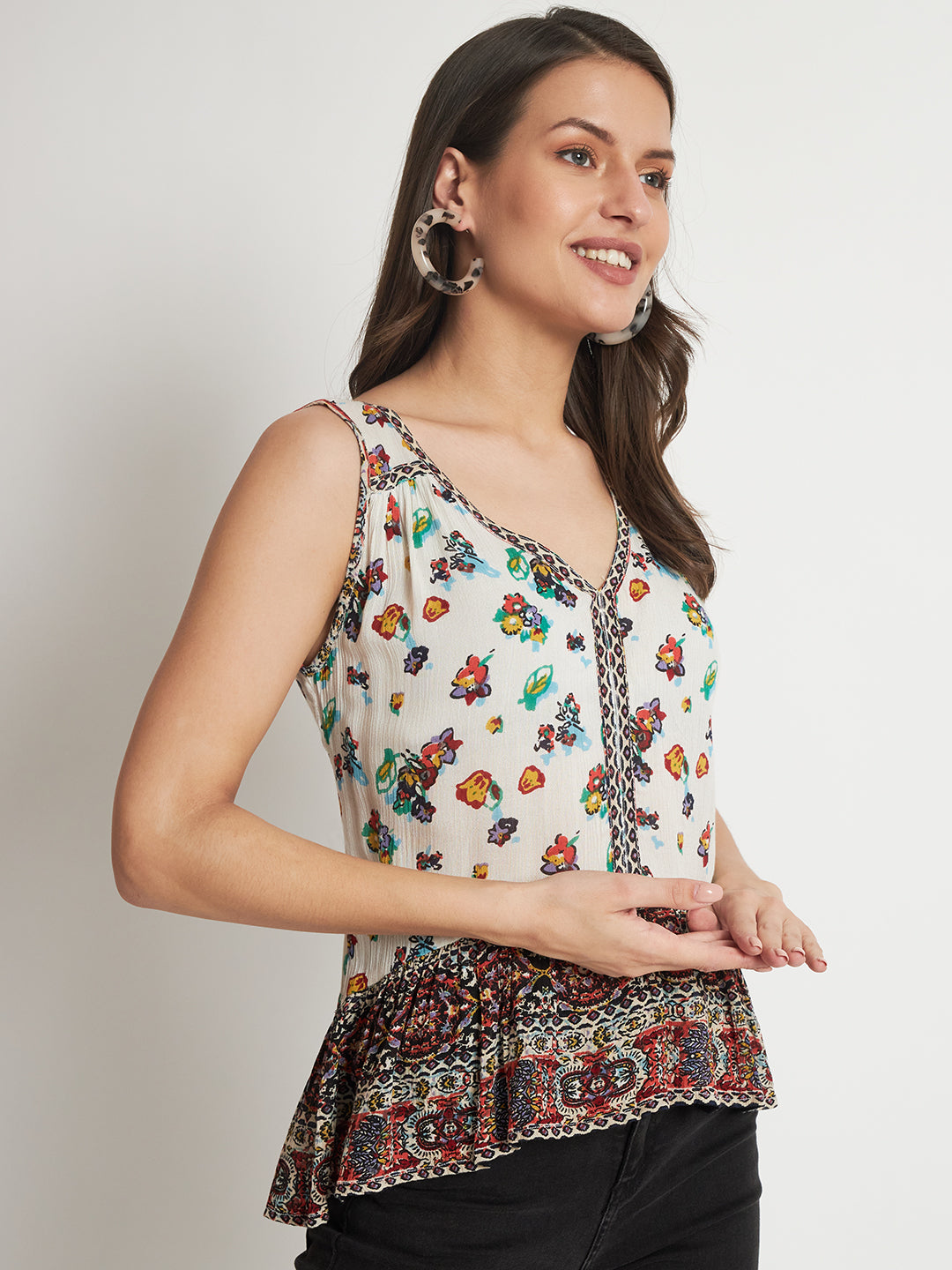 Floral Printed V-Neck Sleeveless Peplum Top